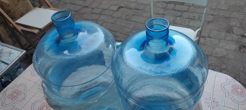 Тары пустые две штуки