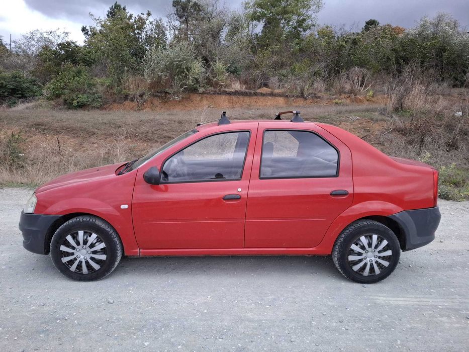Logan din 2009, 1,4 benzina, abs, airbag,taxe mici ,in stare foarte bu