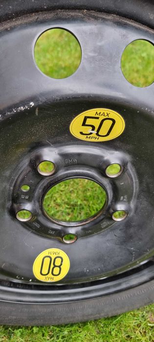 Продавам резервна гума за BMW