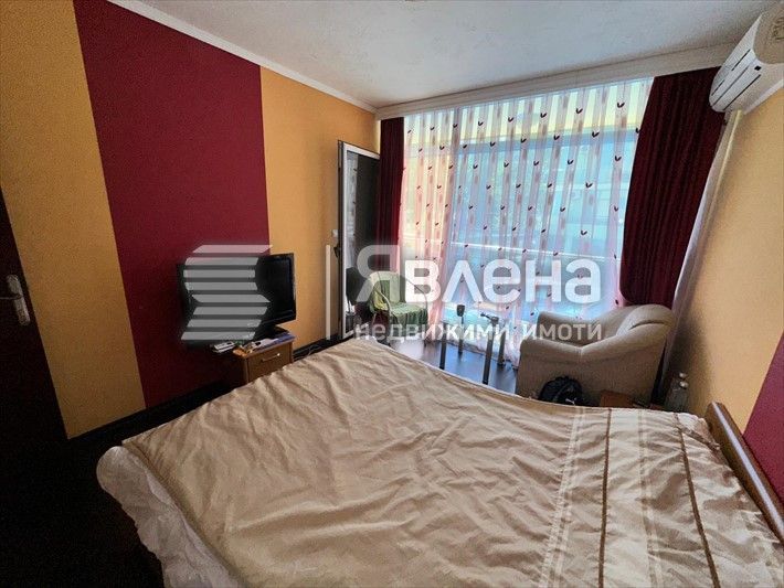 2-стаен апартамент на първа линия в Слънчев Бряг.