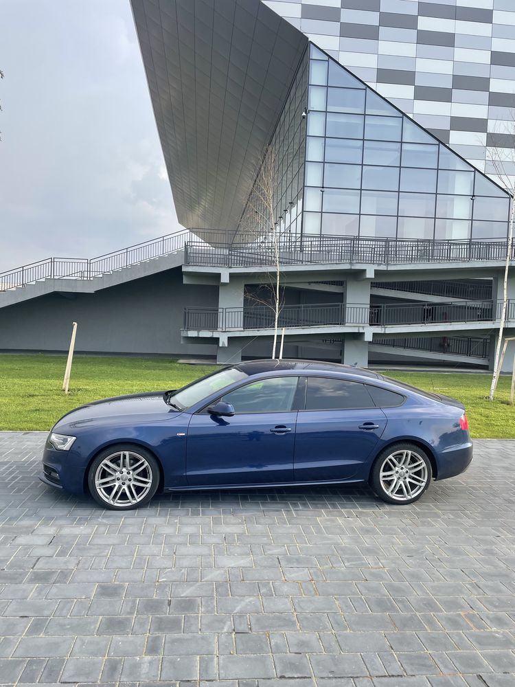 Dezmembrez Audi A5 facelift sportback 2012 Sline 3.0 TDI 245 CDU NRY