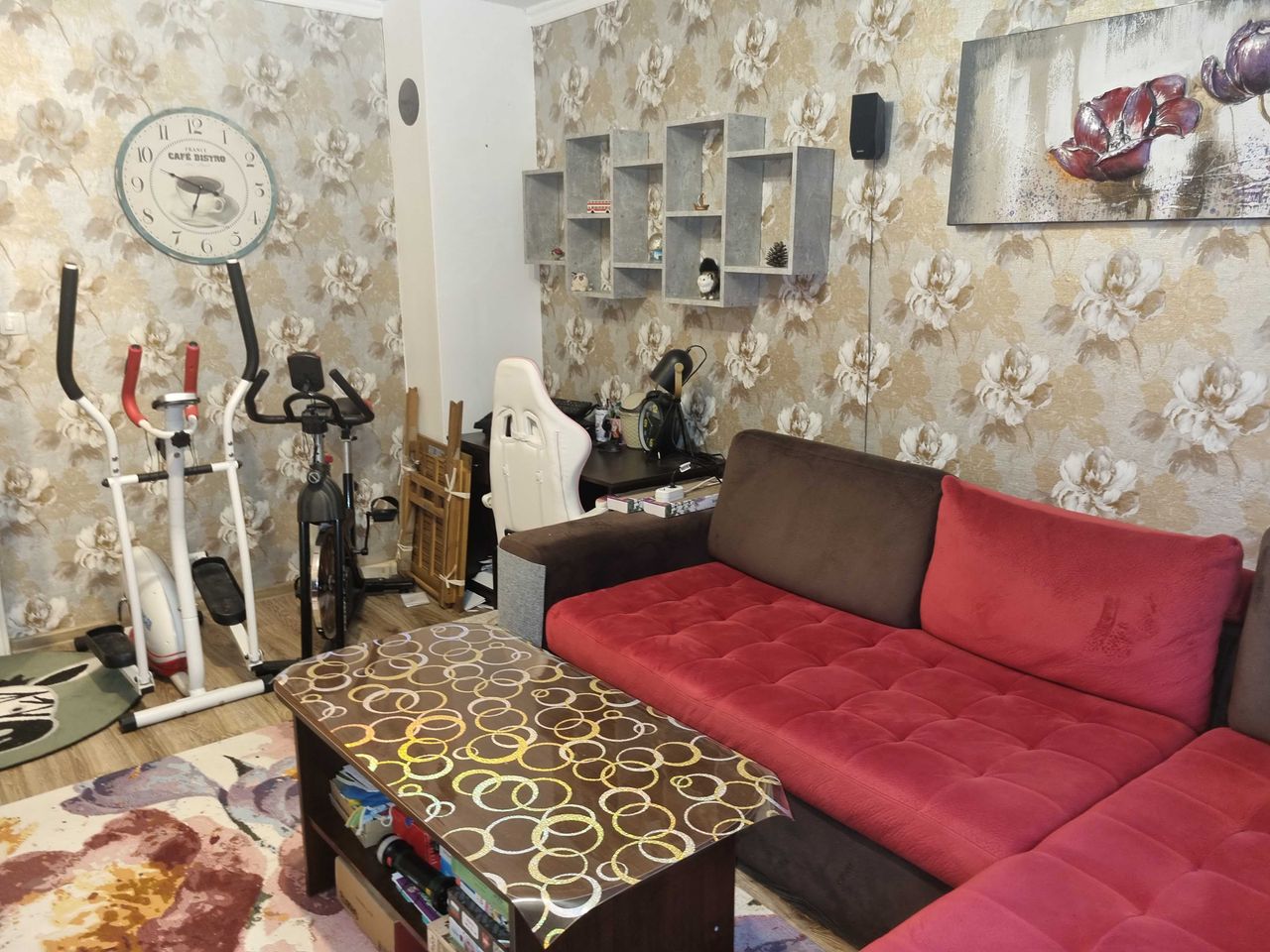 Продава се Двустаен апартамент в Стара Загора, Център - 54 кв.м за 1482 €/кв.м - Снимка #2