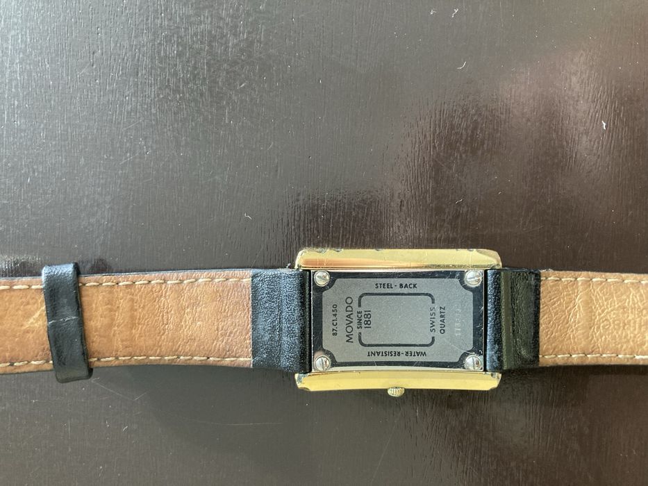 Швейцарски часовник Movado