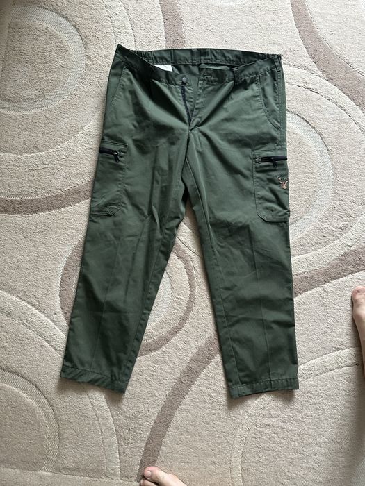 Pantaloni vanator marimea 54