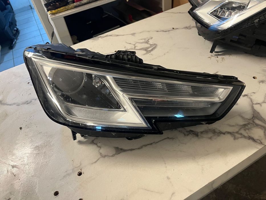 Set Faruri Bixenon Audi a4 b9 2017