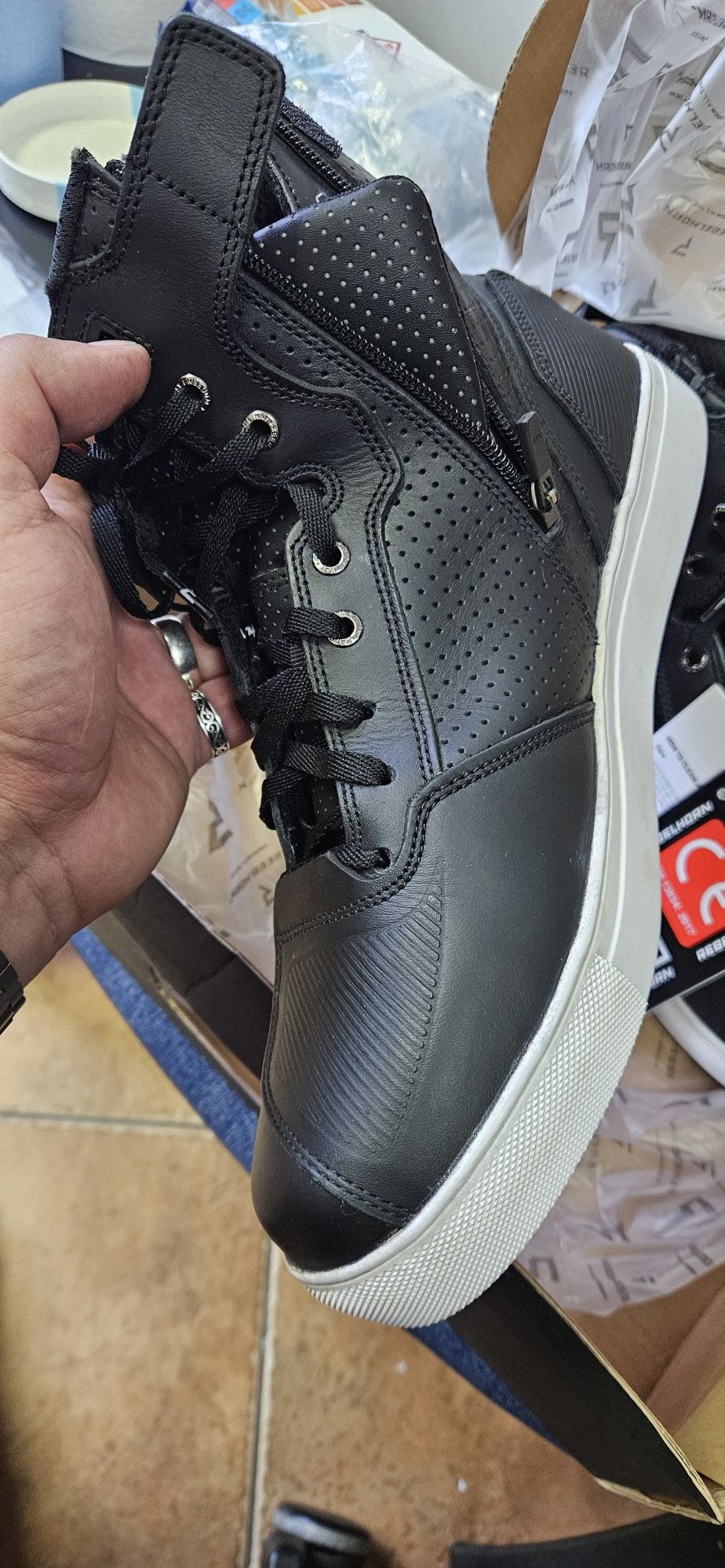 Ghete moto scurte din piele naturală REBELHORN 45 Noi