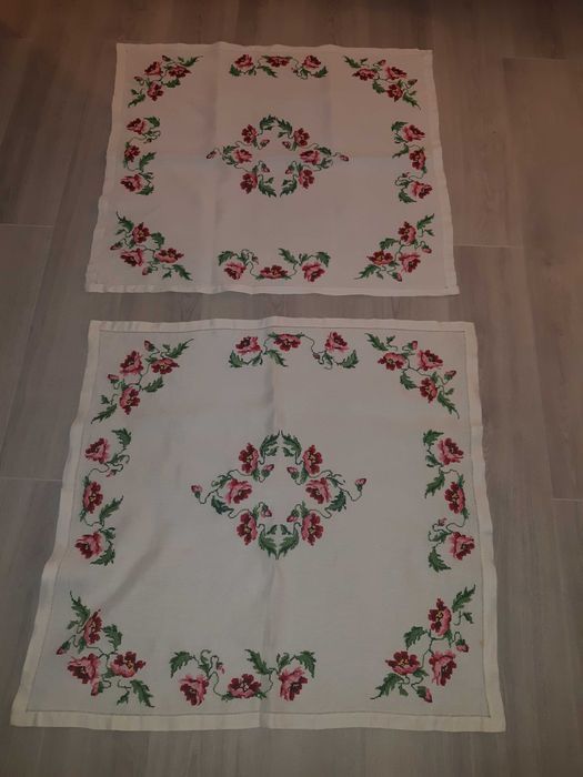 doua fete de masa cusute manual