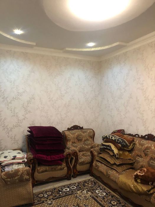 Uy sotiladi yashnobod olmos mahala