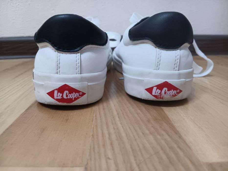 Кецовен LeeCooper