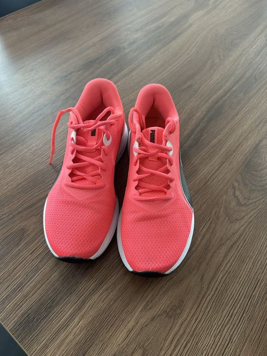 Обувки Puma розови