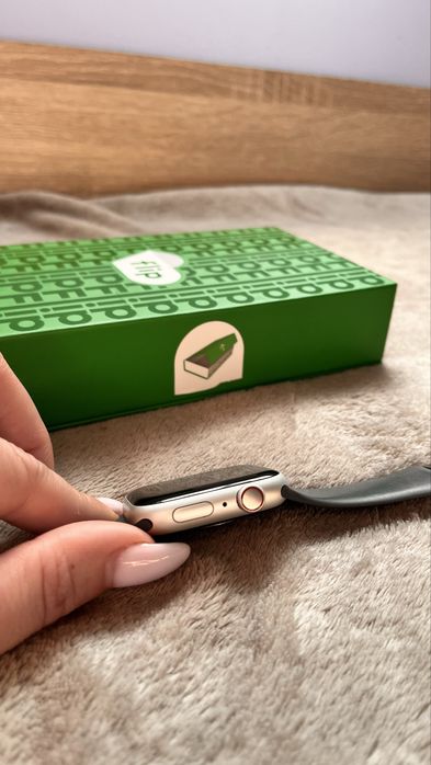 Apple watch series 9 GPS+