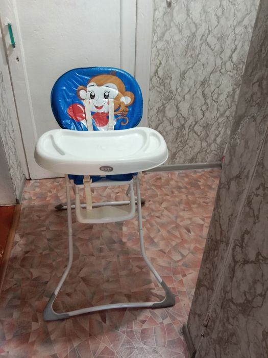 Стульчик для кормления