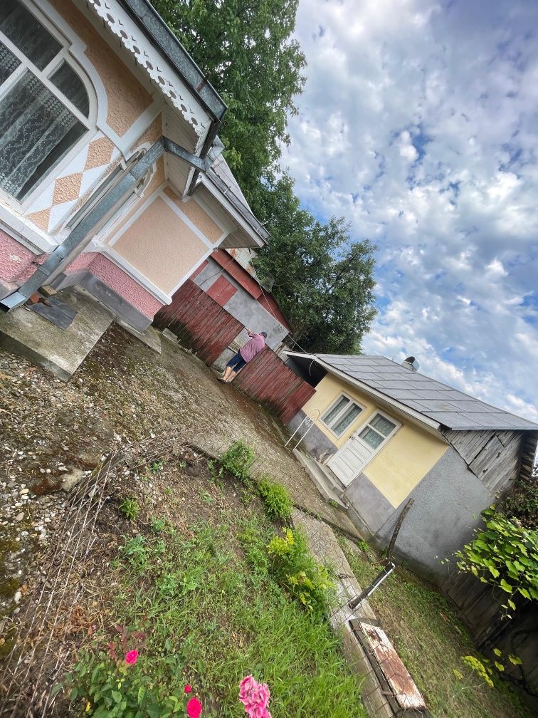 Casa cărămidă zona bacau Tamas