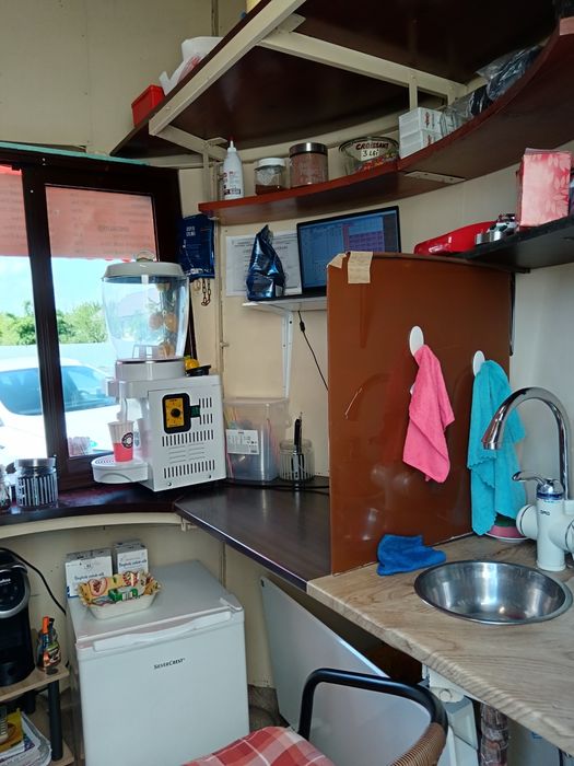 Vând chioșc model deosebit, pt cafea sau altele