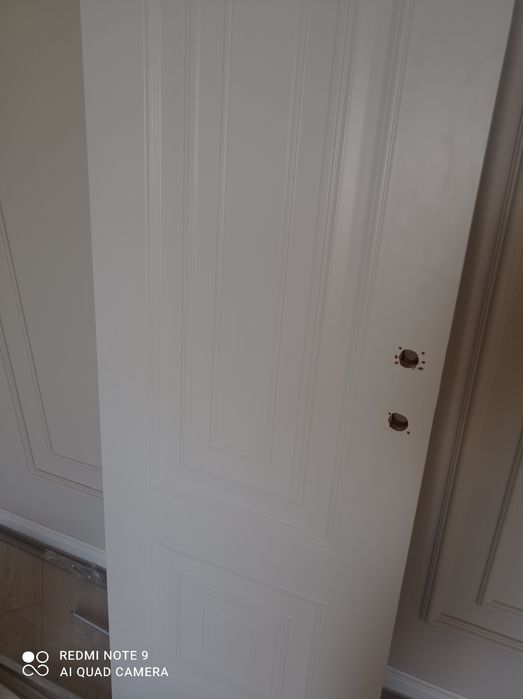 Дверь на 60/2 метра 
5 тыс без короба!!!