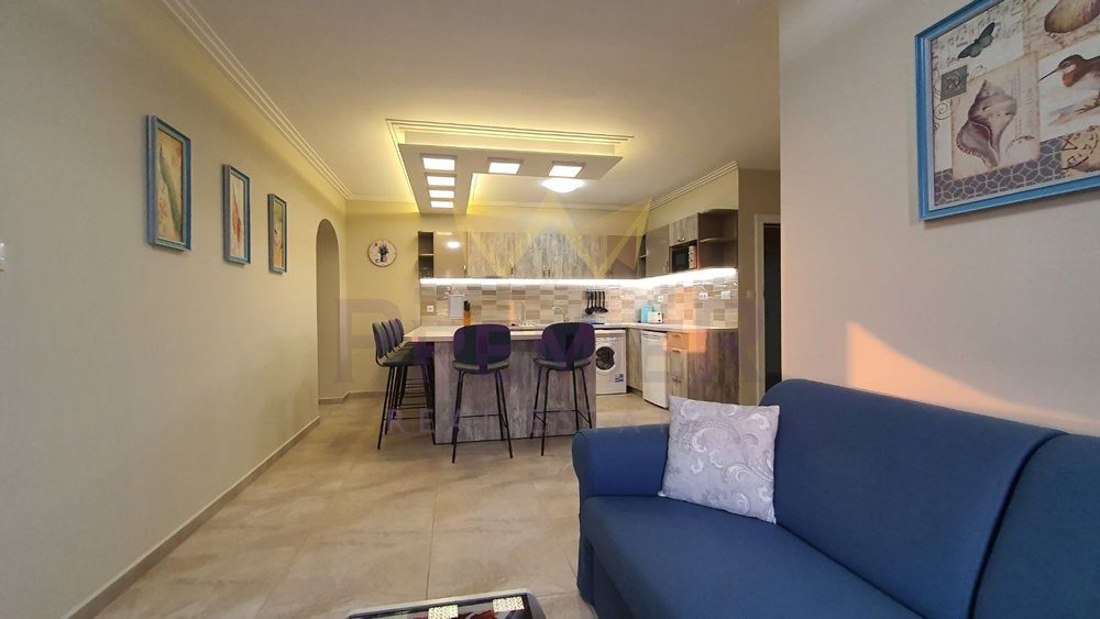 3-стаен в Бургас, област-к.к.Слънчев бряг площ 85