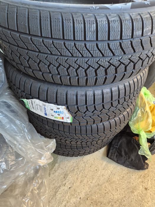 235 60 18 Goodride /Anvelope iarnă 2025