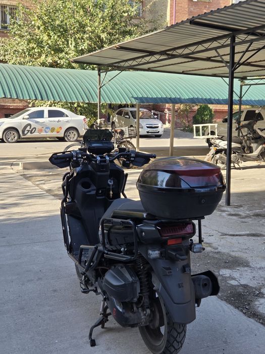 TANK Pro Max yengi skuter