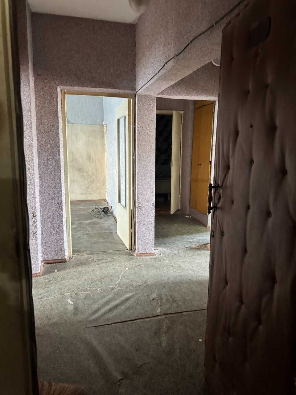 Бадамзар, ТУИТ, Продам квартиру 3/7/9, 80 м2,  под ремонт