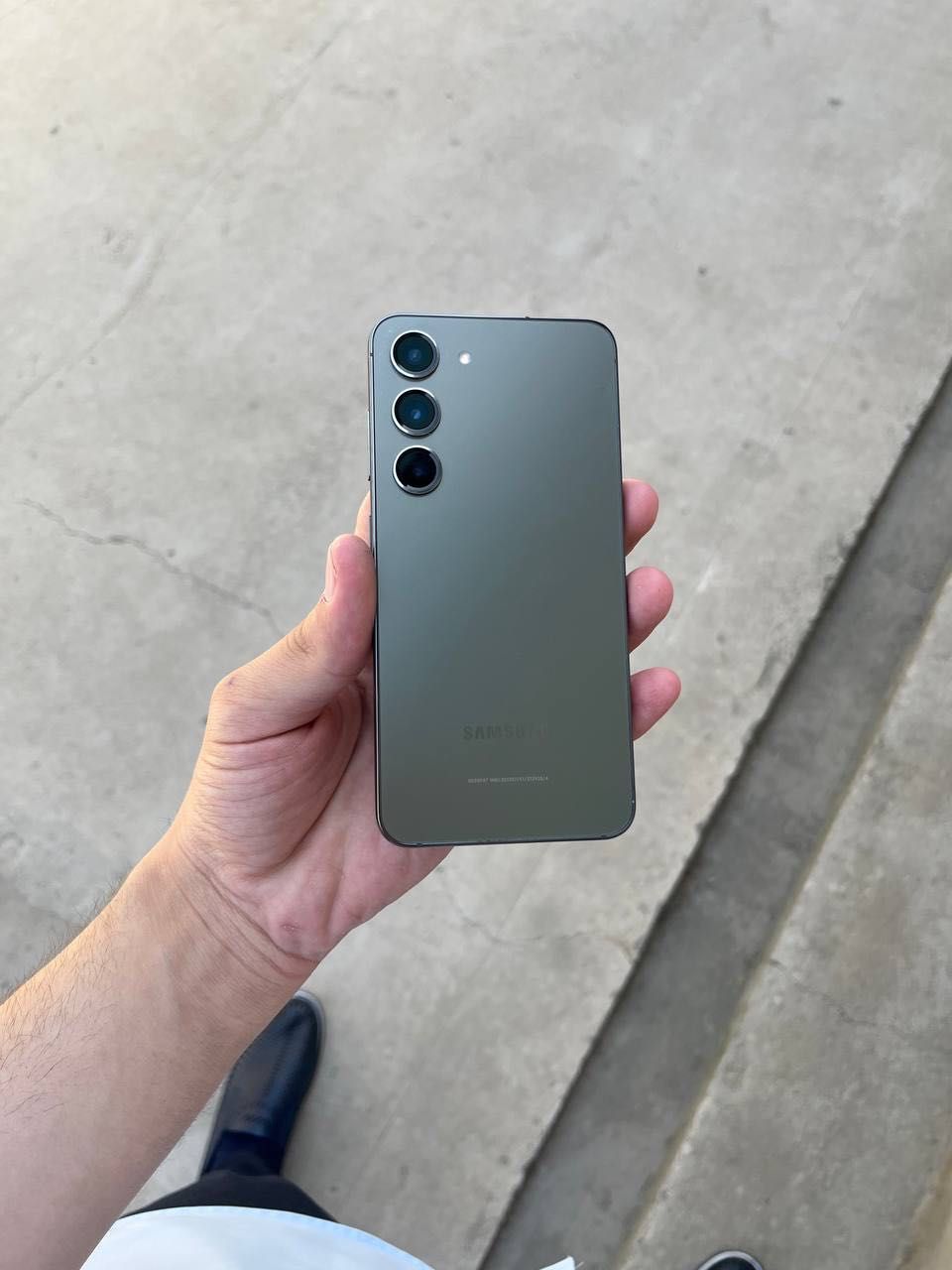 Samsung s23 ideal