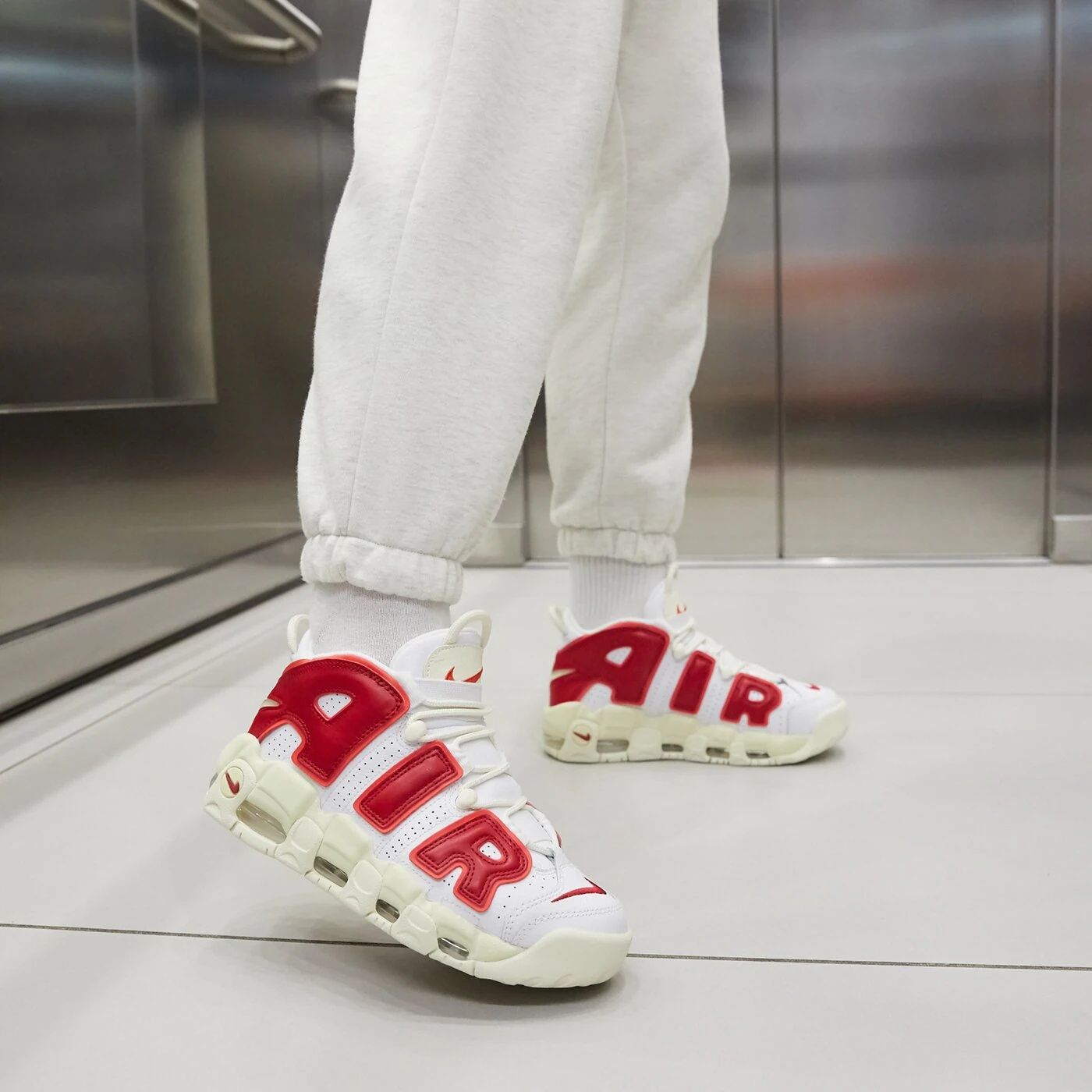 Nike Air More Uptempo номер 38 код 3A