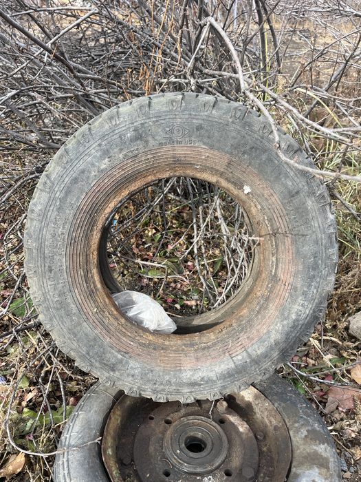 Шины покрышка резина ссср для тачки или прицепа