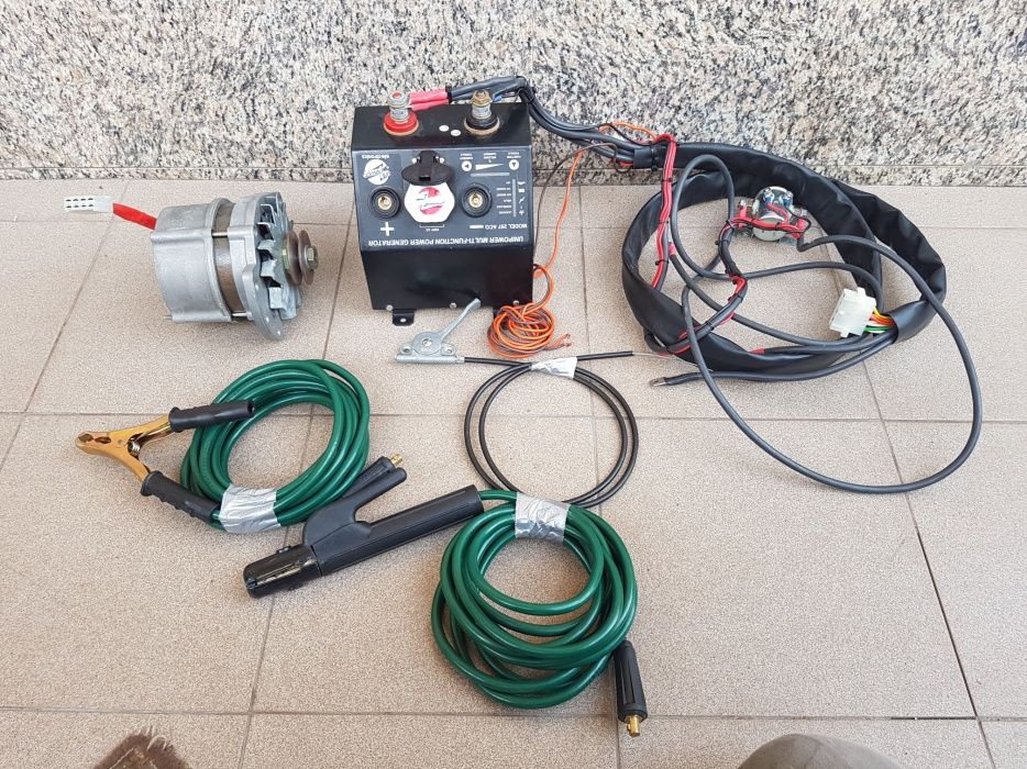 Aparat de sudura invertor auto la 12 v