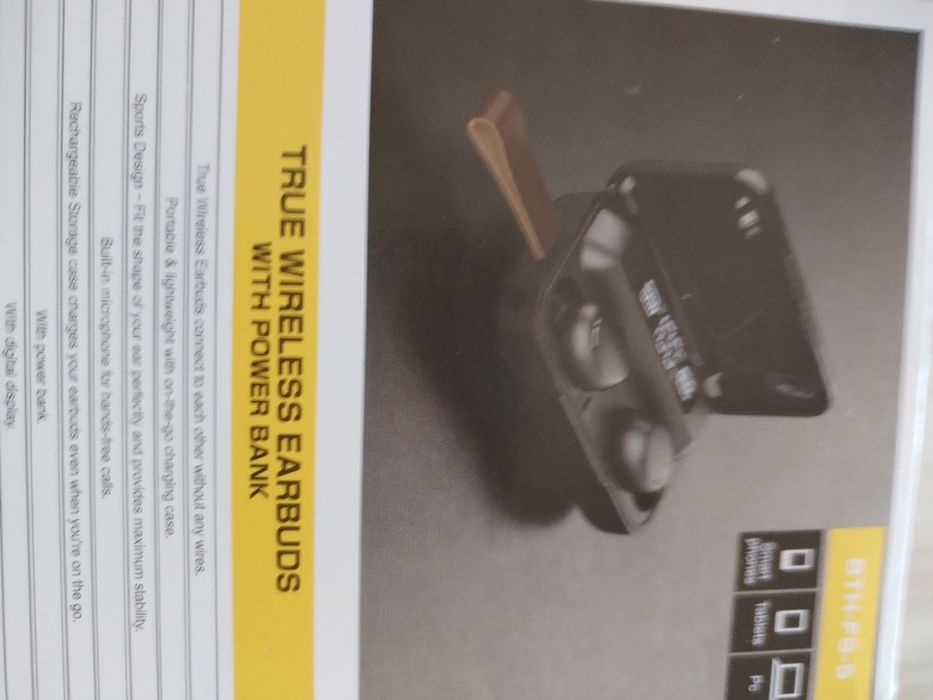 Блутут слушалки.