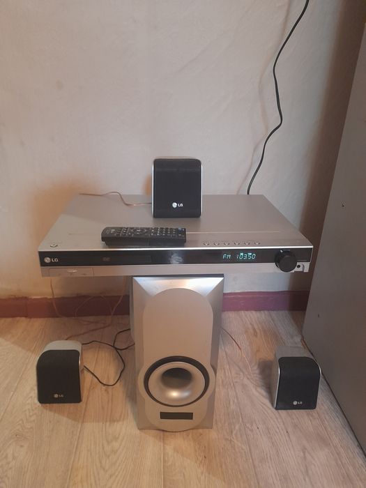 Домашний кинотеатр LG