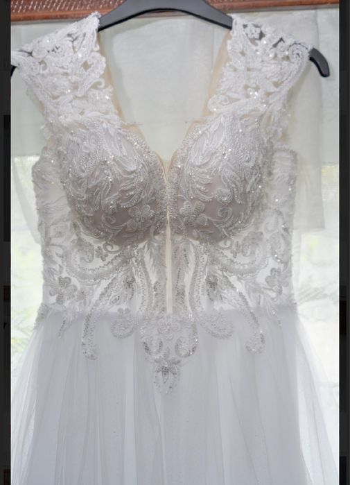 Rochie mireasa+Crinolină