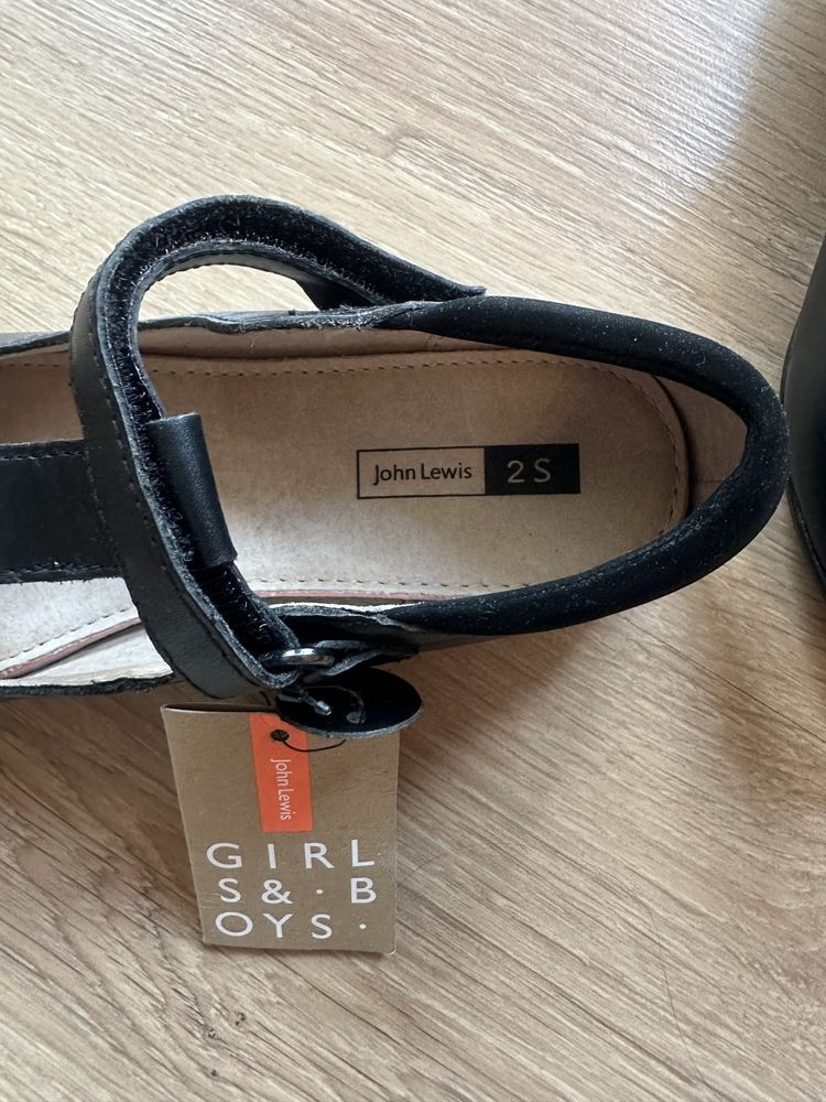 Детски обувки на John Lewis, н. 34