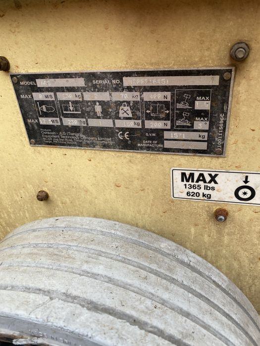 Nacele electrice articulate  JLG  an 2020 200 ore fuctionare