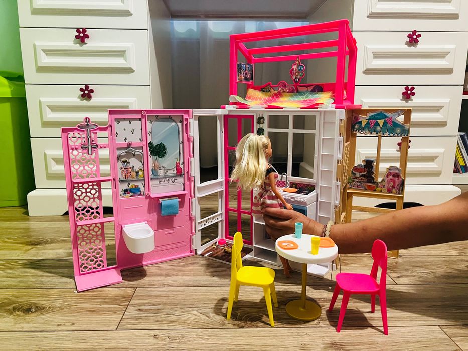 Casă Barbie cu accesorii