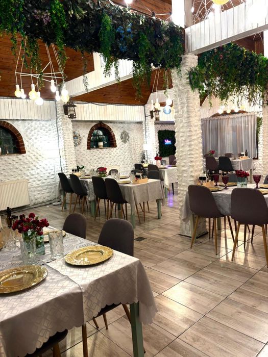 Vand pensiune,casa si restaurant  centrul vechi
