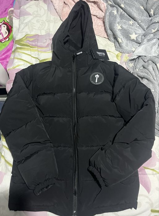 Продаю зимнюю куртку