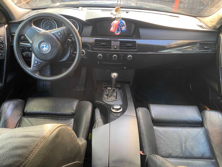 BMW seria 5  E61   530D
