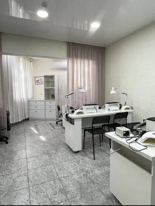 Продажа помещение РОВД Яккасарай, кафе «Дружба бургер 113 кв.м