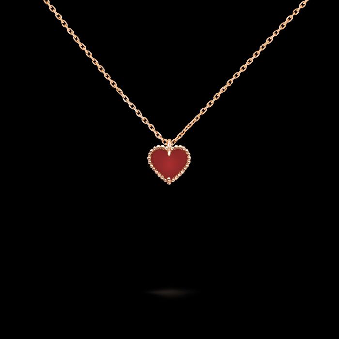 Van Cleef & Arpels VCA Rose Gold Sweet Alhambra Red Heart Дамско Колие