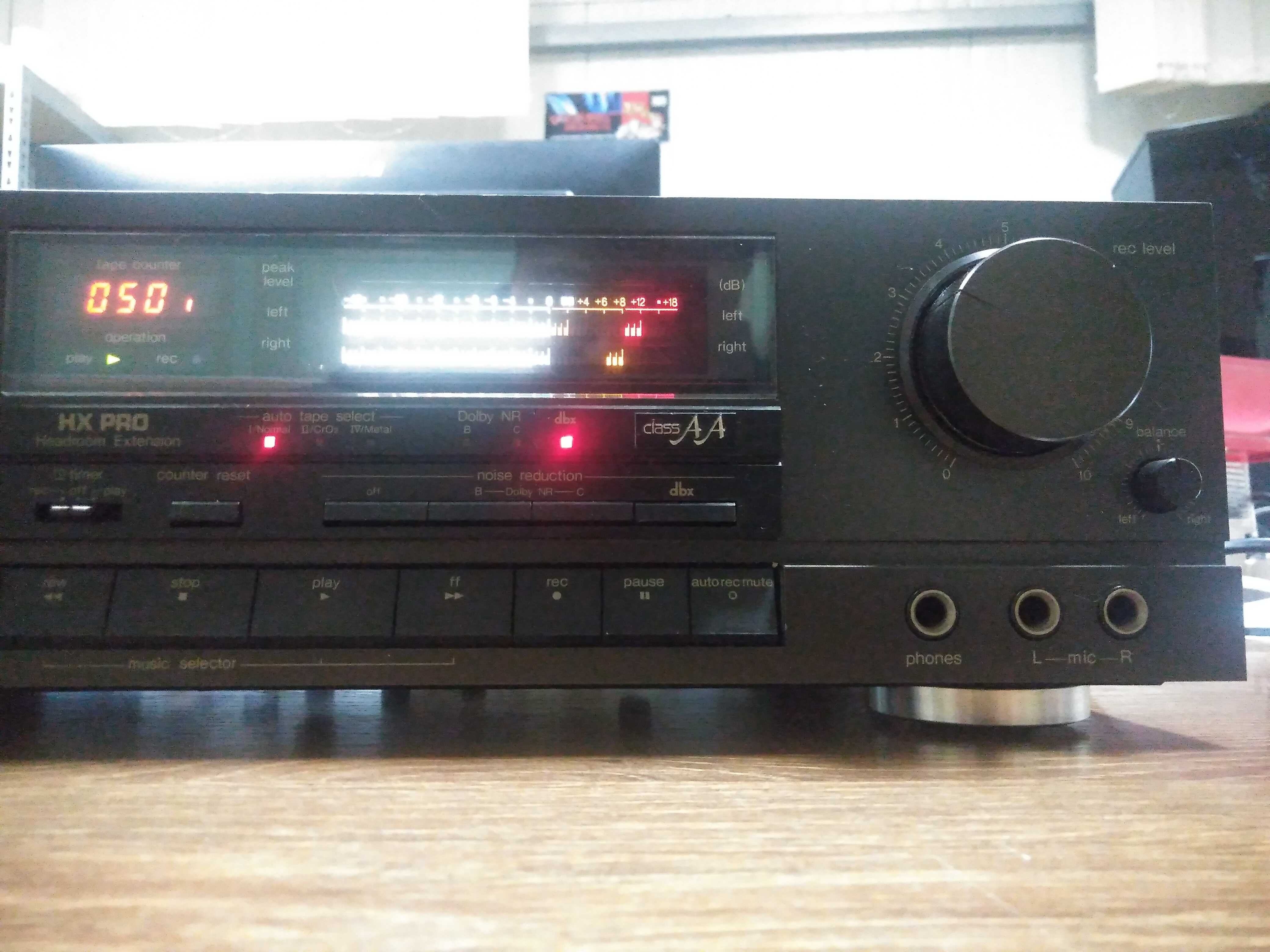 Deck Technics RS-B605, Dolby B C, DBX