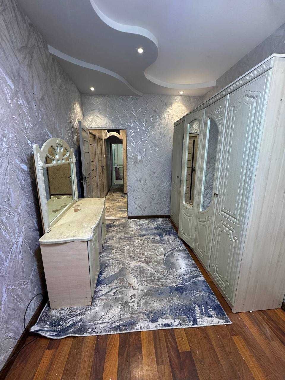 Срочно 4х ком квартира Чиланзар 19 квартал 4/3/4