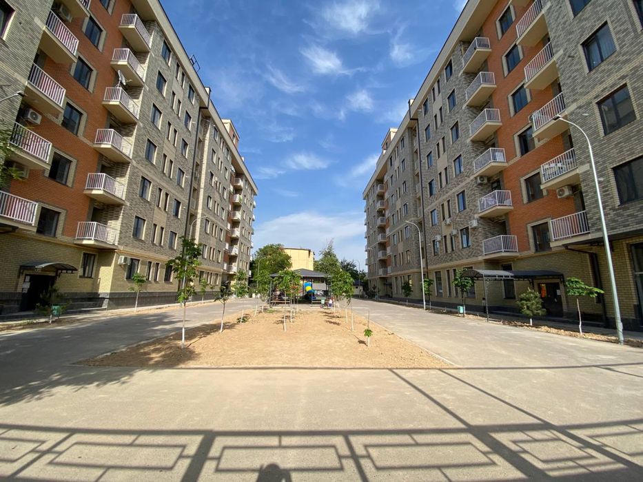 КАДЫШЕВА 3*4/8/8 238м2 + терасса