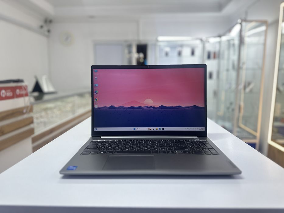 Ноутбук Lenovo ThinkBook