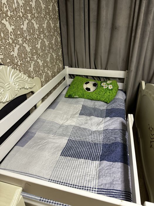 Продам детскую кровать