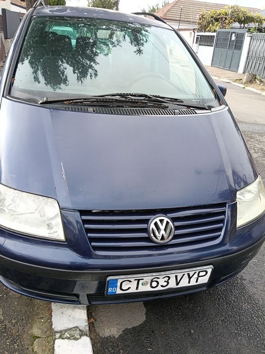 Vând autoturism Sharan 2001