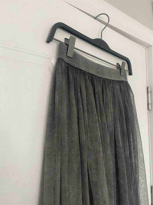 Дамска тюлена пола