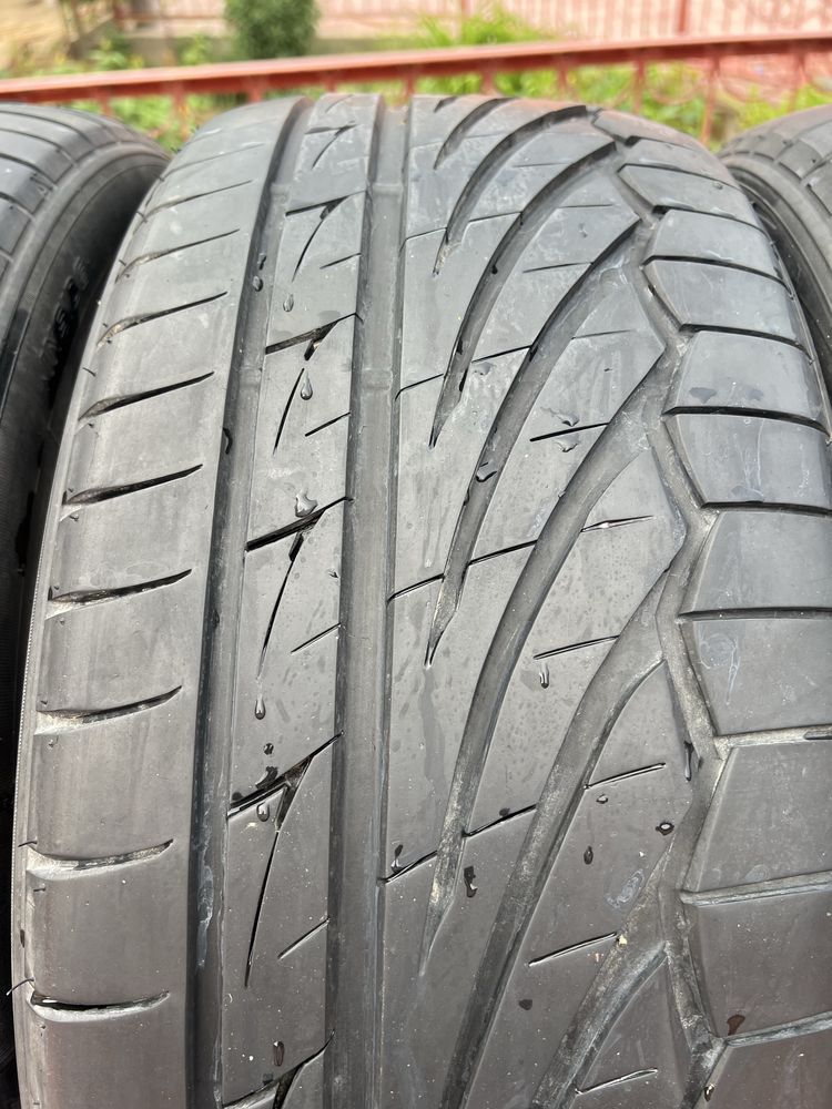 Летние шины TOYO 235/45/18