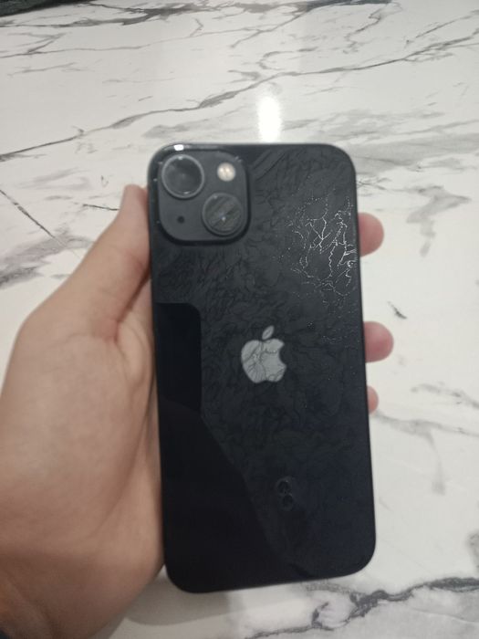 Продам айфон 13новый