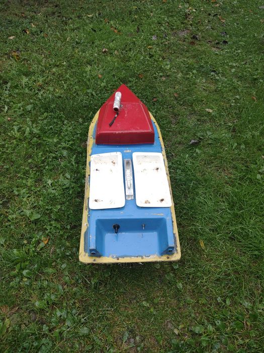 Vaporaș plantat pescuit