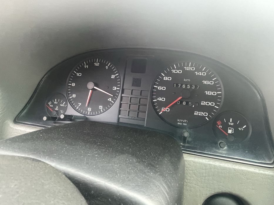 Vand audi A80 1992