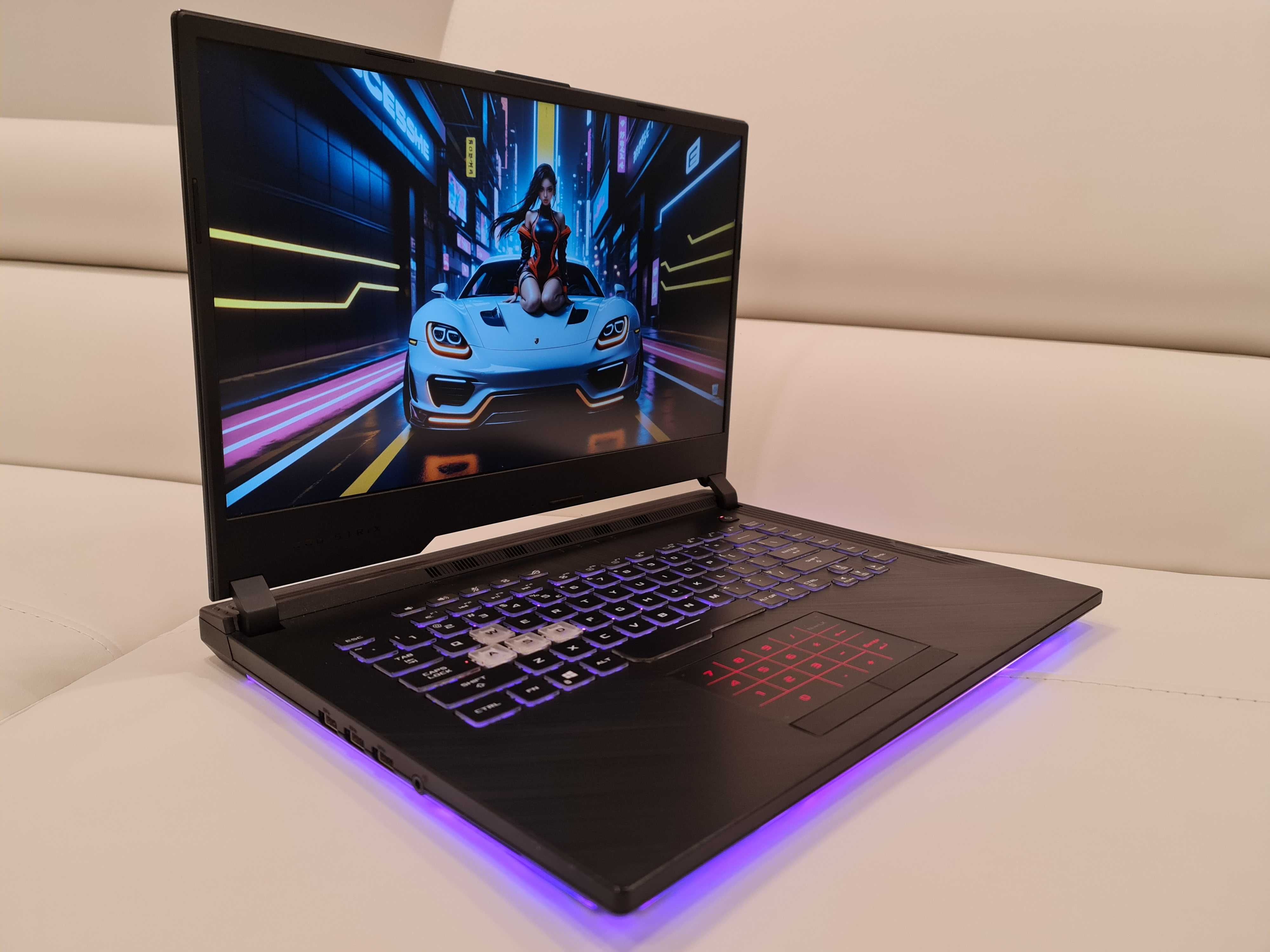 Laptop gaming Asus Rog Strix nou, intel core i7- ram 16 gb, SSD 512